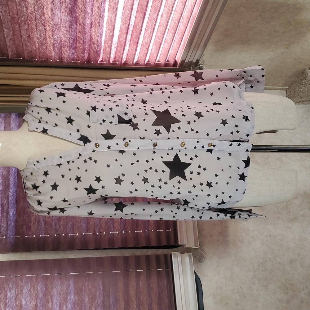 Sheer star top